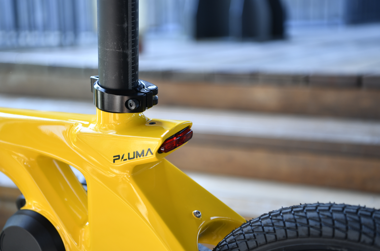 PLUMA Carbon Fiber E-Bike